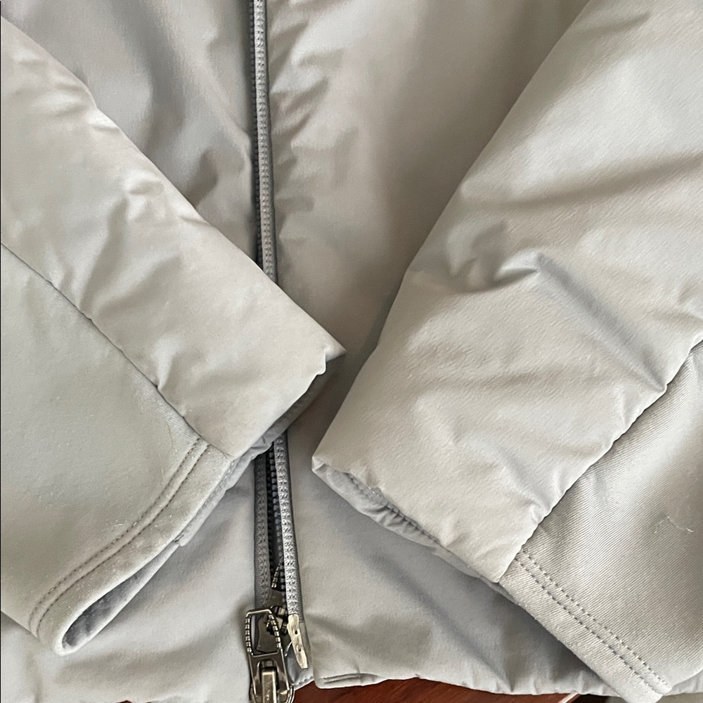 Lululemon Athletica Men's Gray Puffer Jacket Size Large - Picture 8 of 8